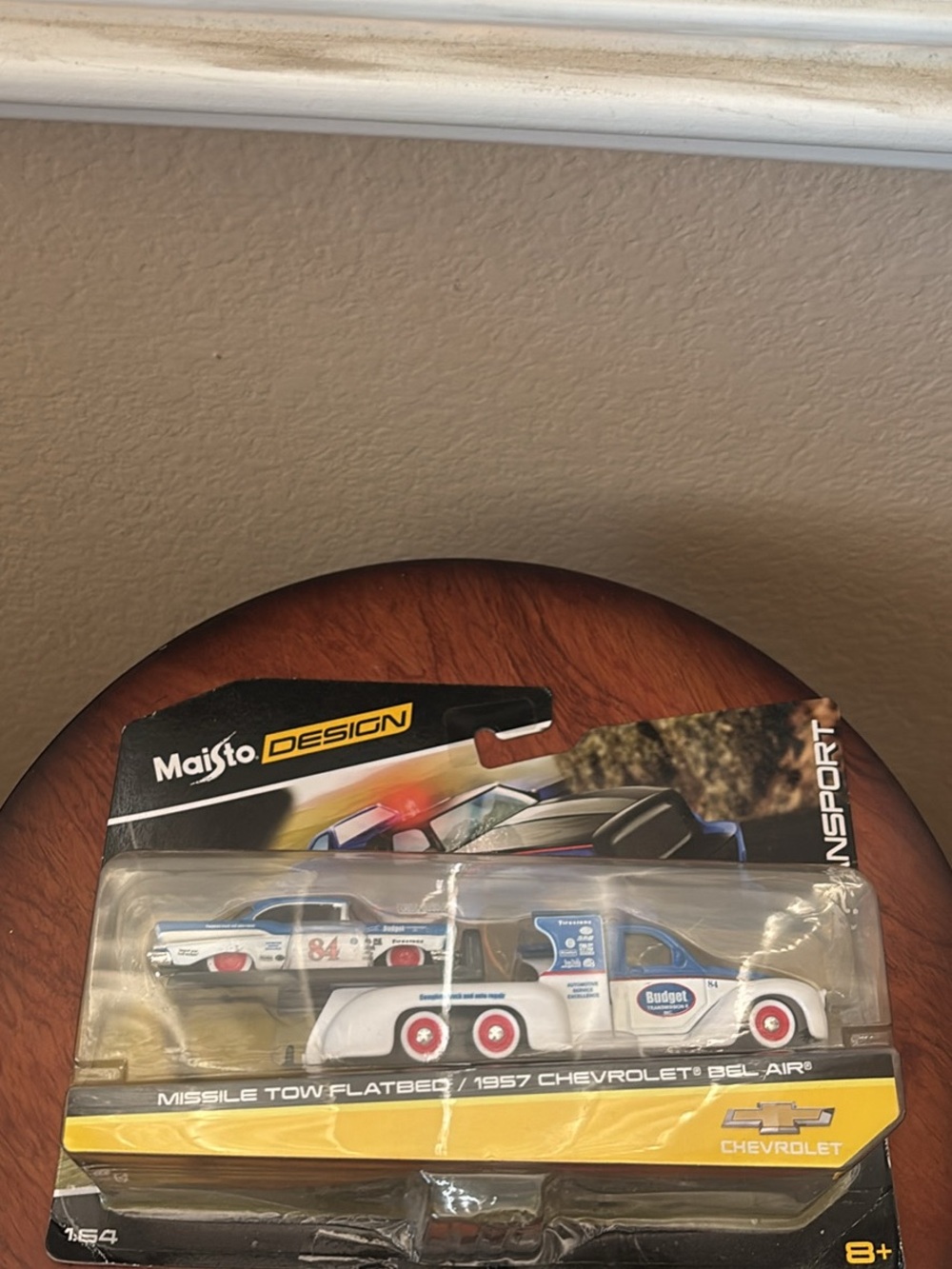 Maisto Design Elite Transport Missile Tow Flatbed & 1957 Chevrolet Bel Air